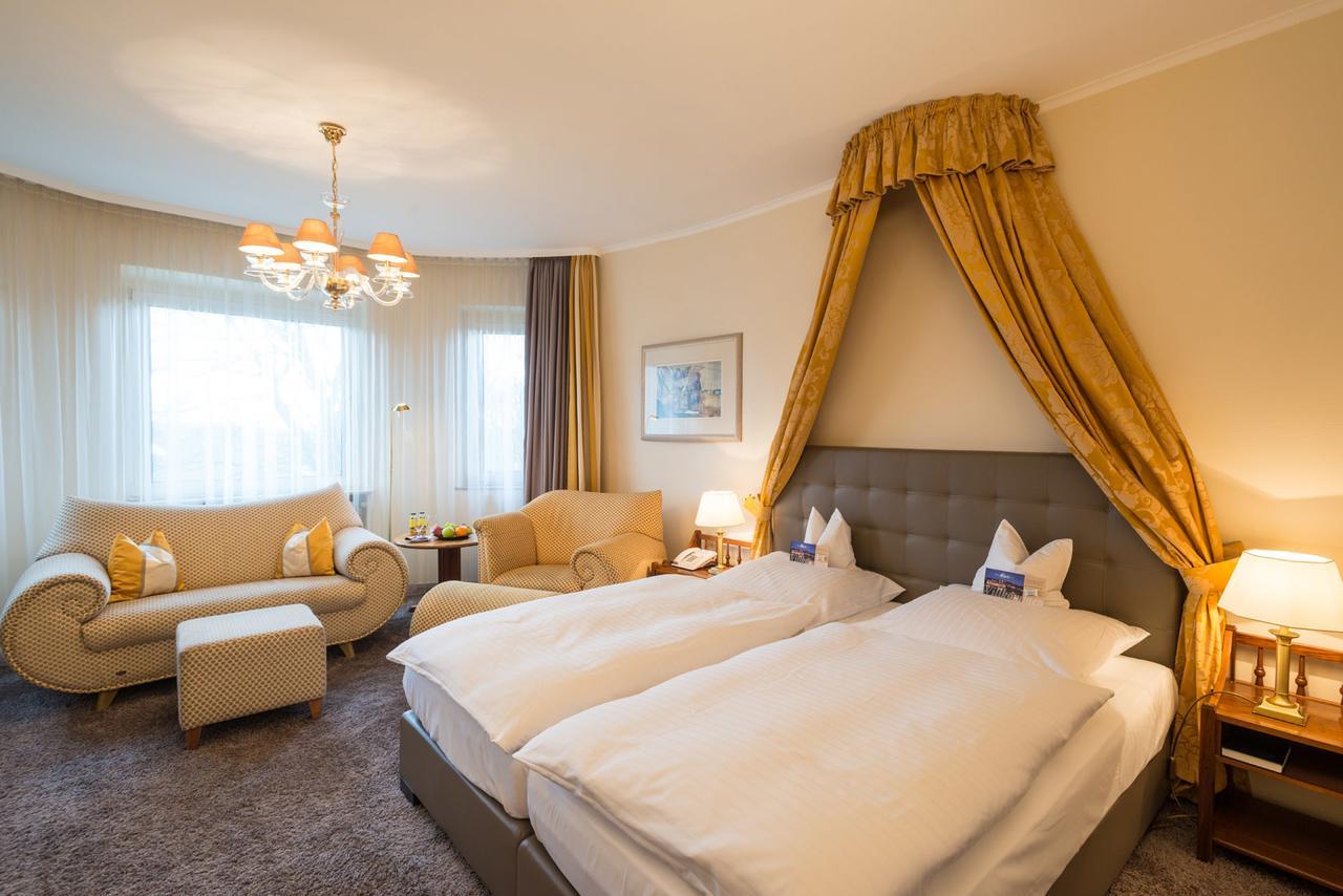 Hotel Heinz Hoehr-Grenzhausen Ngoại thất bức ảnh