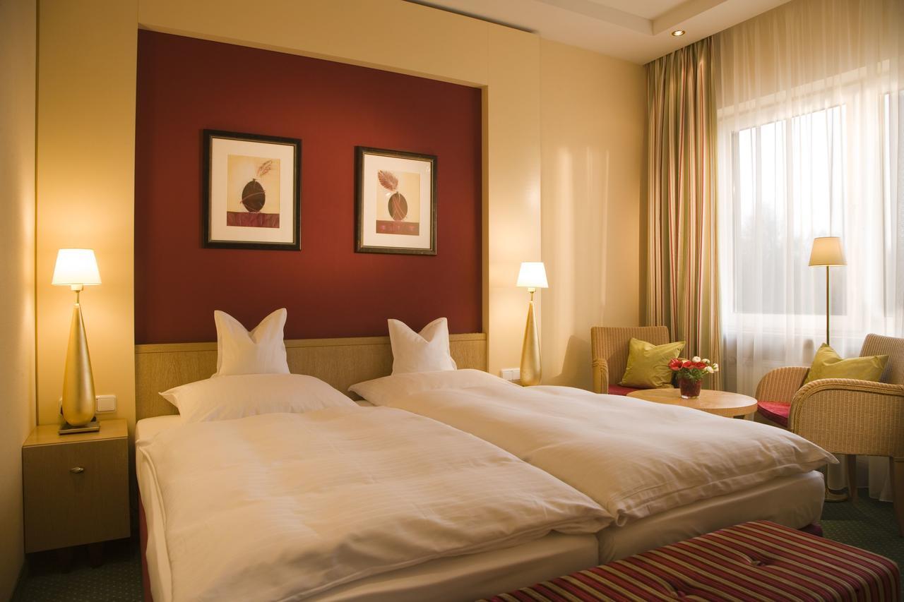 Hotel Heinz Hoehr-Grenzhausen Ngoại thất bức ảnh
